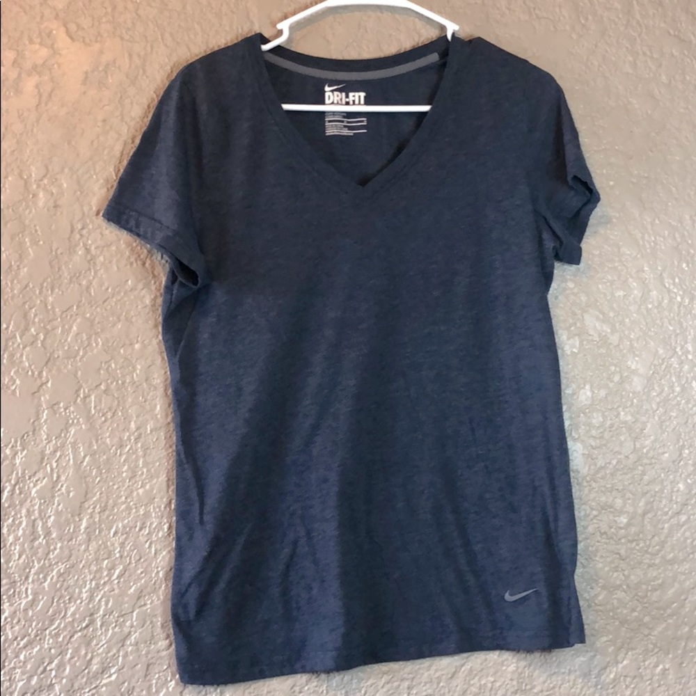 Nike dry-fit t-shirt